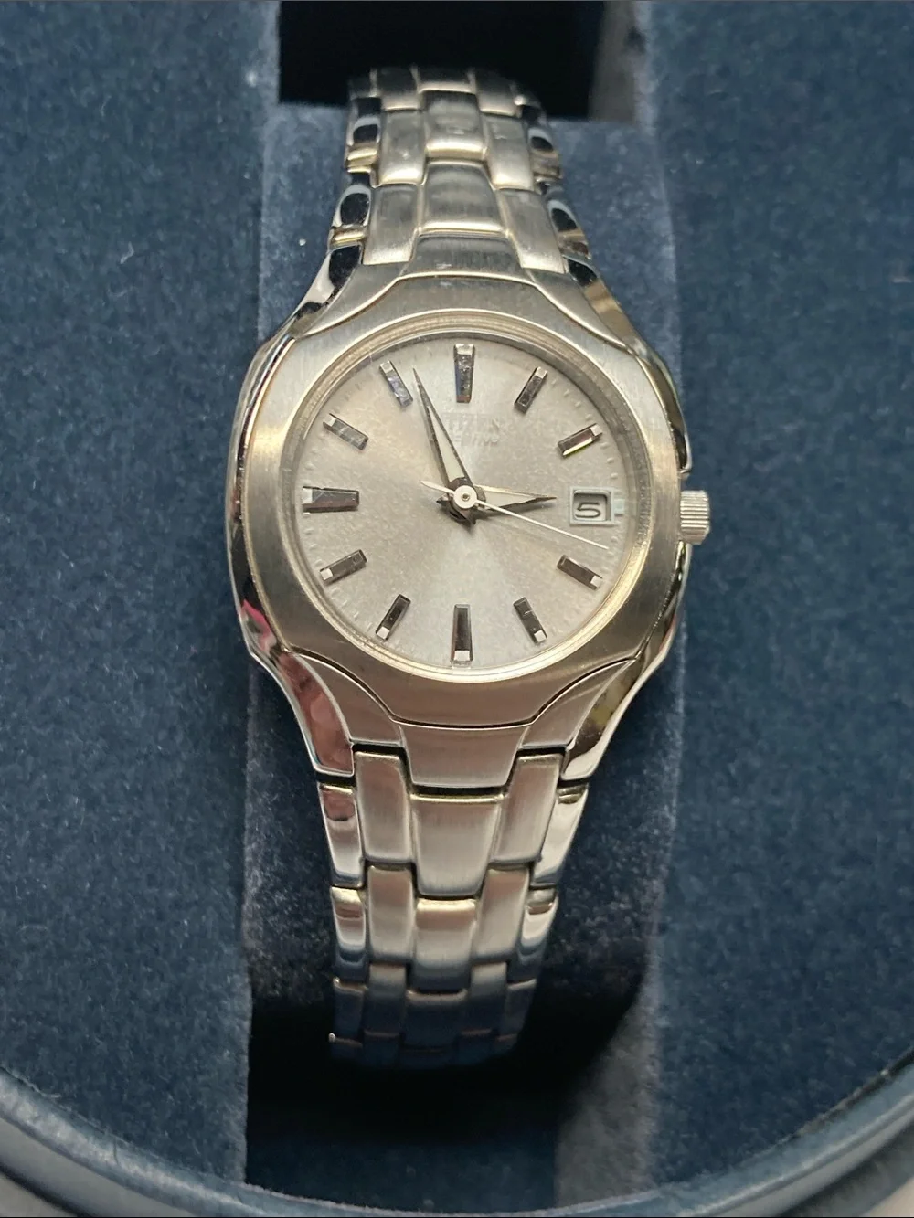 Citizen expect steel sizing